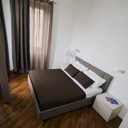 Sissi Apartahotel 3*