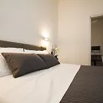 Sissi Aparthotel 3*